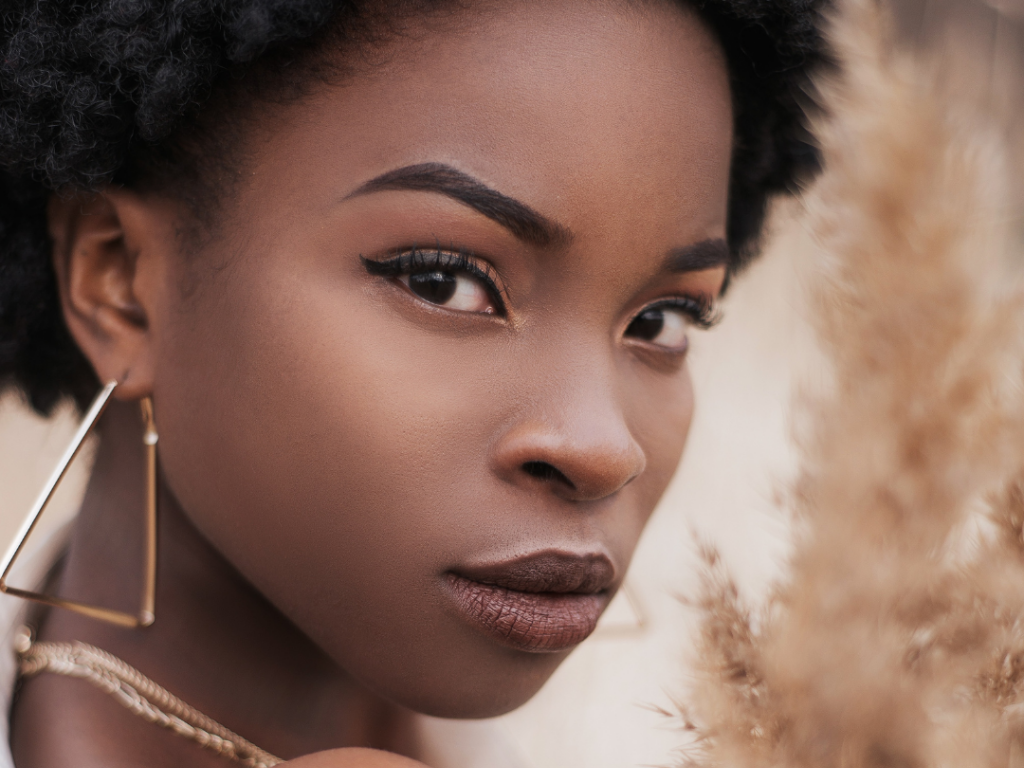 So'Senz prône la beauté de la peau noire et de toutes les couleurs de peaux